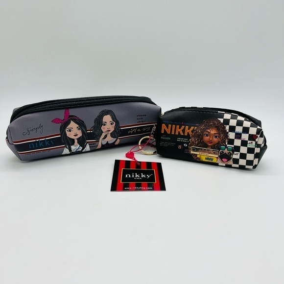 NIKKY BY NICOLE LEE SET OF 2 TRAVEL/COSMETIC ZIPPERED POUCHES NWT - Picture 1 of 14